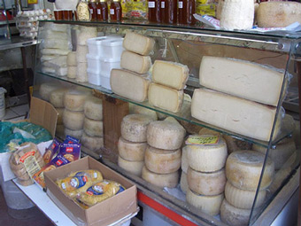 crete cheese market