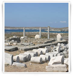 ruins at delos island