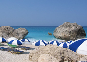 lefkada beaches - kalamitsi beach