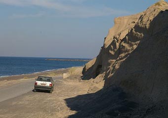 santorini beaches - monolithos beach