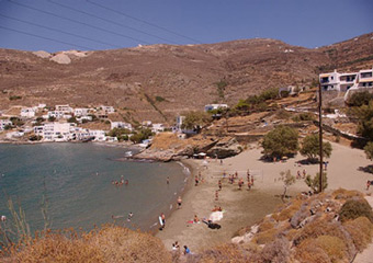 tinos beaches - sxinaki beach