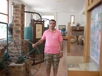 plomari ouzo - barbayiannis museum