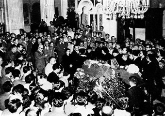 nikos kazantzakis - funeral of kazantzakis