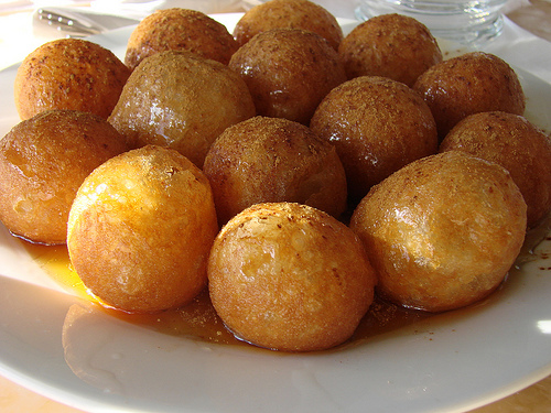 greek loukoumades