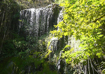 kithira villages - Falls in Milopotamos