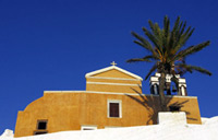 finikia santorini - finikia church