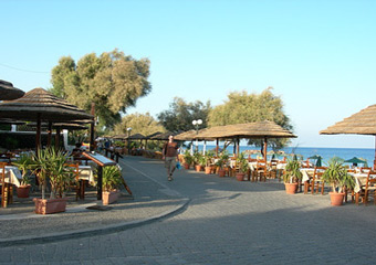 kamari santorini - kamari village