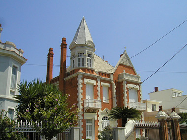 lesvos traditional house