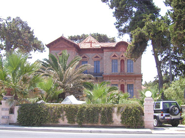 lesvos traditional house