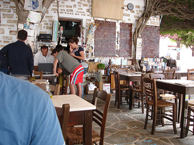 milos island - nicola's bar