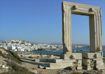 temple of Apollon (portara)