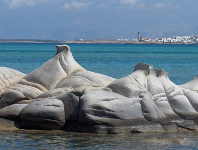 Kolymbythres beach