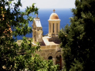 crete rethymno moni preveli monastery