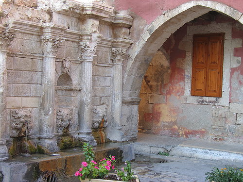crete rethymno - hellenic roman fountain