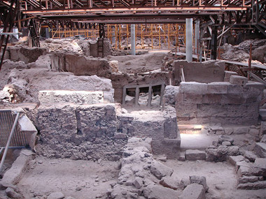 akrotiri archaeological site - ruin-akrotiri