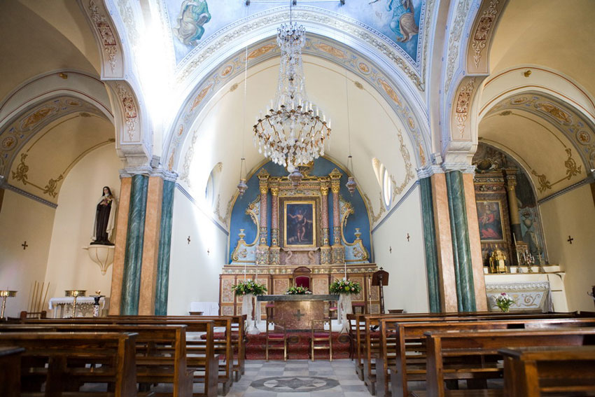 catholic cathedral santorini