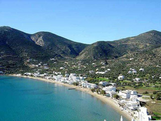 sifnos grece - platis gialos beach