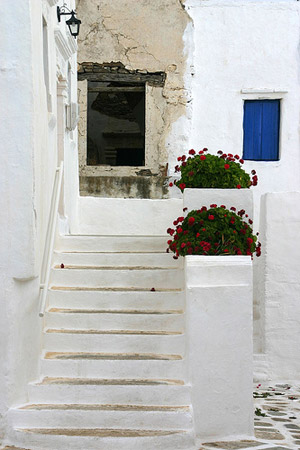 sikinos - sikinos traditional house